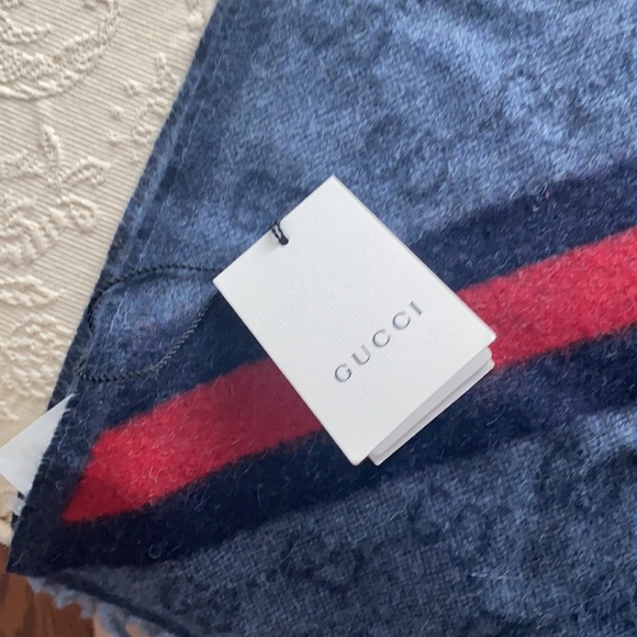 Gucci Nikky Wool Alpaca Zinc Blue Gray Fringe Scarf - Picture 3 of 6